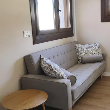 10 De Octubre Apartman